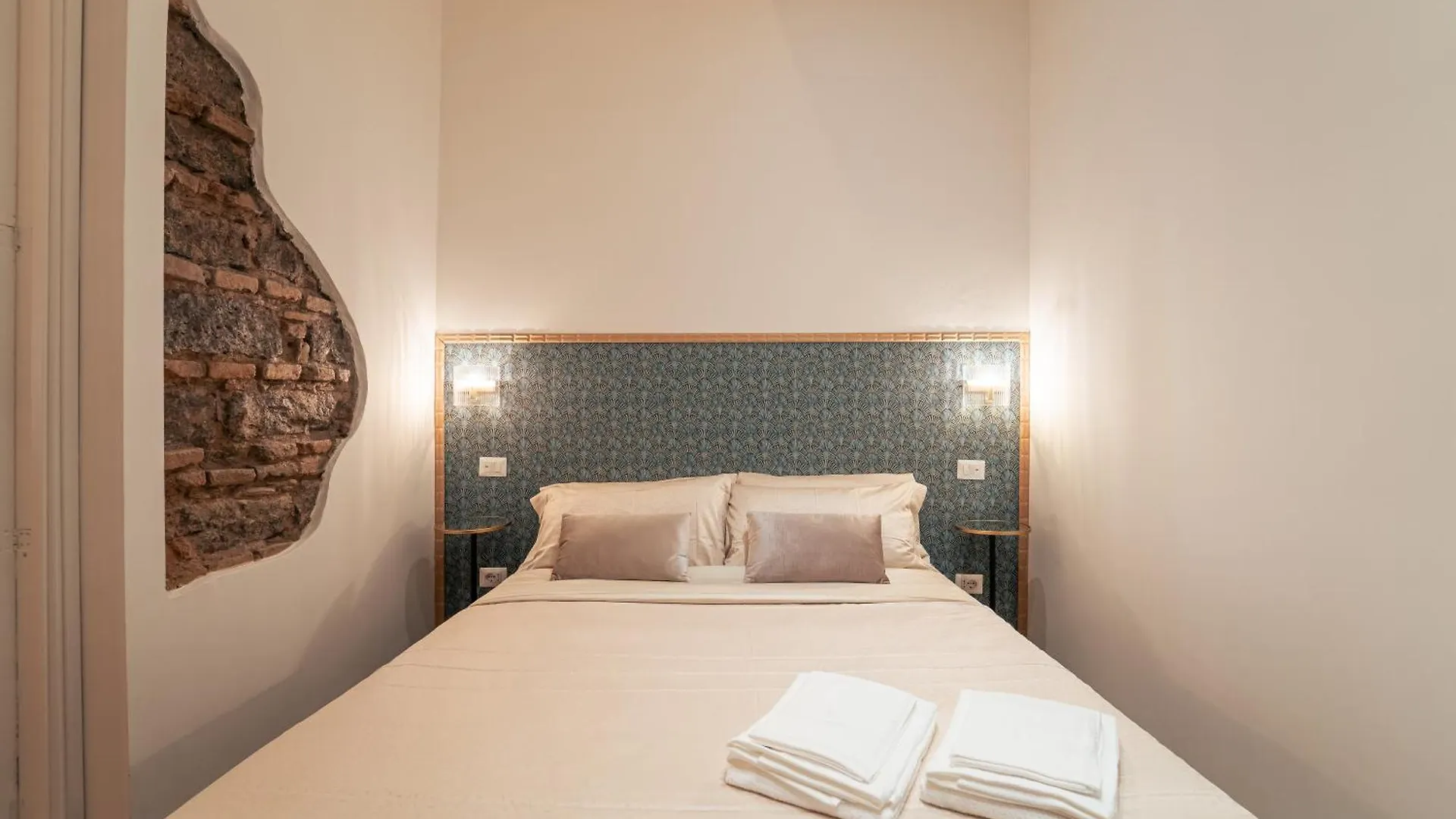 Baroque Design Apartment In Historical City Center Catania Italy